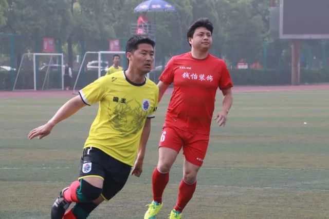 法拉利官宣与勒克莱尔续签多年合同 乐扣：车队已成我第二个家